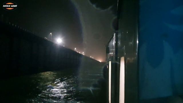 Dangerous "PAMBAN BRIDGE, RAMESWARAM"– worlds most dangerous ship rail bridge | Indian railways смотреть онлайн