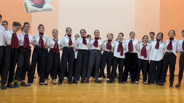 «Изгиб гитары желтой» смотреть онлайн