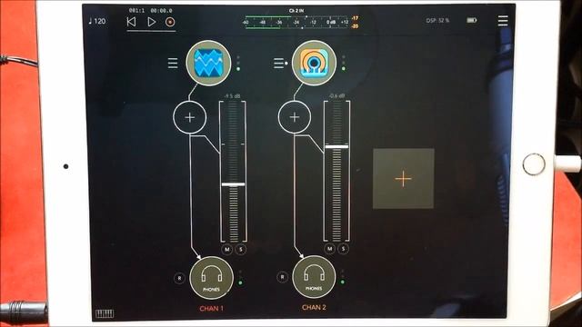 Lets Improvise a Sci-Fi Soundscape with SoundScaper & LayR Using AUM for iPad смотреть онлайн