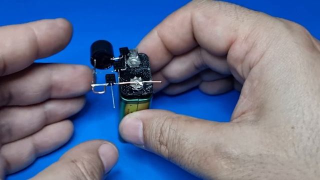 This Tool is a Need for Every Home - How to Make a Flood Detector смотреть онлайн