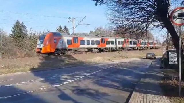 Старая добрая ЭС2Г 042 "Ласточка" сообщением Калининград-Пасс. - Светлогорск-1 смотреть онлайн