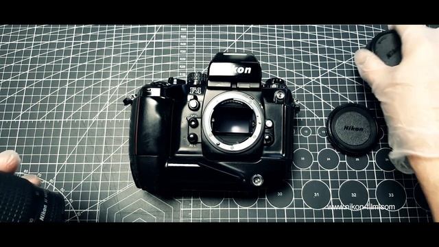 Nikon F4S (+MB-21) - SN 2262939 смотреть онлайн