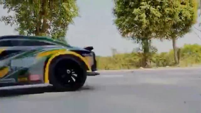 CB977211 2.4G four-way 1:14 racing car (without power supply) смотреть онлайн