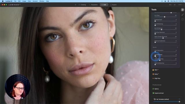 Luminar Coffee Break: How to add sparkle to your portrait subject's eyes смотреть онлайн
