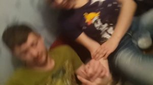 На спор отрезали палец.