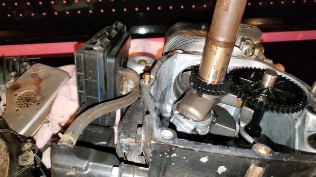 Briggs & Stratton 650 Series Engine. Can't find the Problem смотреть онлайн