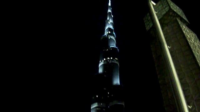 Рима Пенджиева,Поющий фонтан в Дубаи.. лето 2011 смотреть онлайн