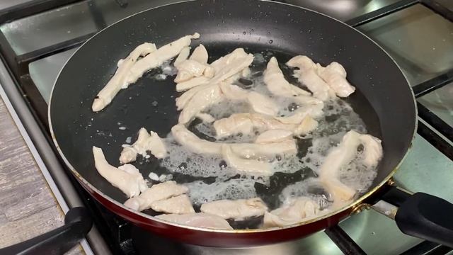 Паста Альфредо с курицей в сливочном соусе. Қазақша рецепт смотреть онлайн