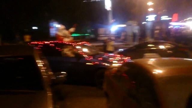 Дед Мороз на улицах Киева 31 декабря 2016 года