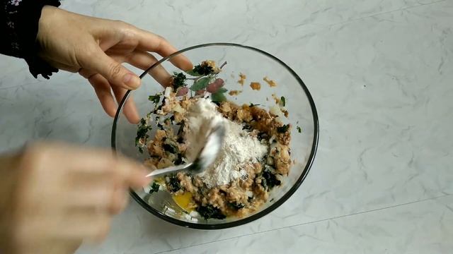 Котлетки из консервированной горбуши. Быстро и вкусно! Fish Cutlets!Chuletas De Pescado!شرحات السمك