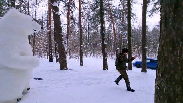 ДИКАЯ ОХОТА НА БЕЛОГО МЕДВЕДЯ В БРЯНСКЕ смотреть онлайн