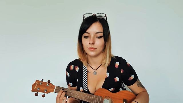 Sleeping Sickness - Ukulele смотреть онлайн