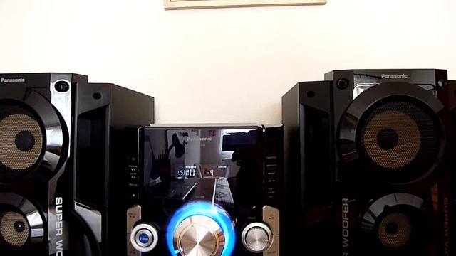 Panasonic SC-AKX50 смотреть онлайн