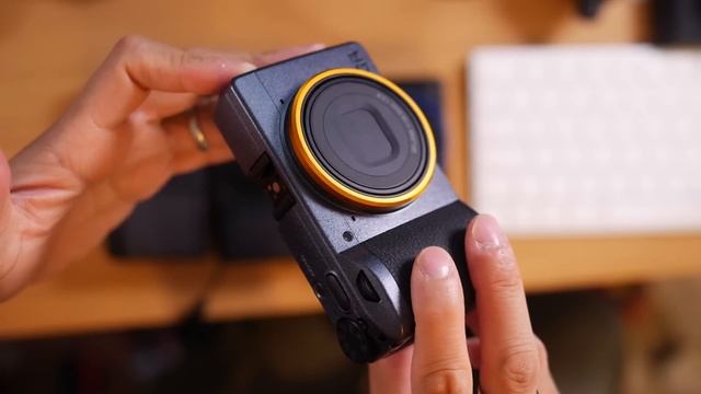 Ricoh GR III - Street Edition Unboxing // A Camera Designed for the Street смотреть онлайн