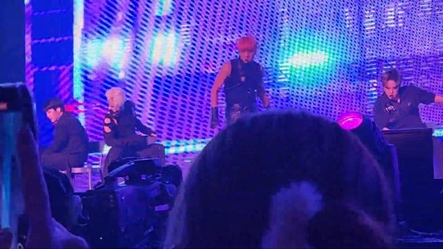 ATEEZ 'Cyberpunk' - THE FELLOWSHIP: BREAK THE WALL Tour in Fort Worth (Nov 16, 2022) смотреть онлайн