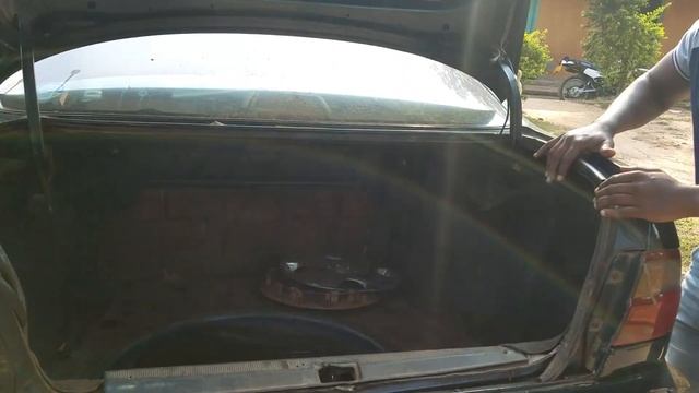 Your first car should be a Toyota Corona 190 and this is why смотреть онлайн