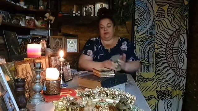 Близнецы.Расклад таро на неделю с 17 августа по 23 августа 2020 года смотреть онлайн