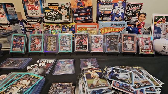 Topps 2024 Series 1 Fanatics Exclusive Blaster Rip - Part 5 смотреть онлайн