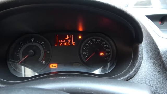 How to Check Average Fuel Consumption in Renault Clio III (2005 - 2012) - Control Fuel Consumption смотреть онлайн