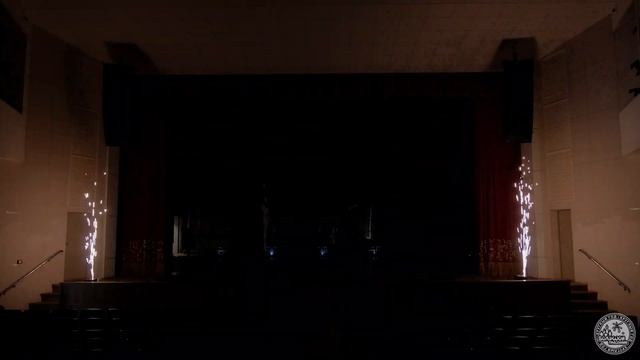 Холодный фонтан Sparkular в Новосибирске. Спецэффекты «Большого Праздника». смотреть онлайн