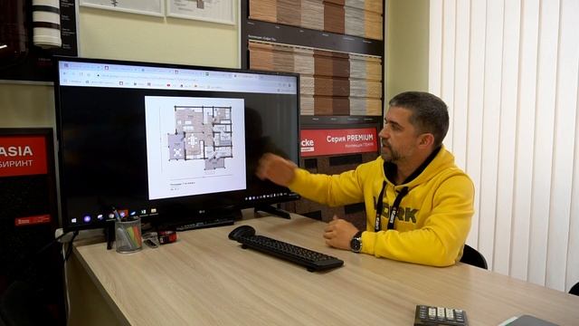 Обзор проекта двухэтажного дома с полумансардой бруса: 5 спален, кухня-гостиная, тераса и балкон смотреть онлайн