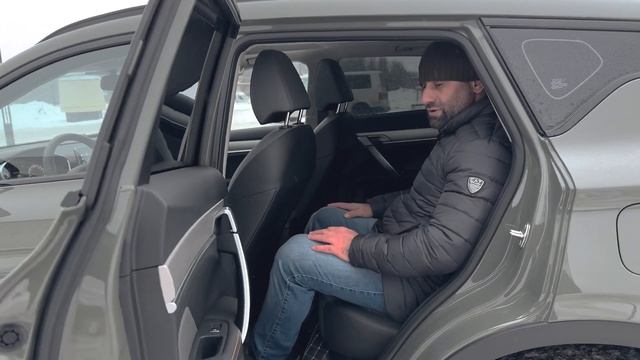 Обзор Geely Coolray 2023 смотреть онлайн