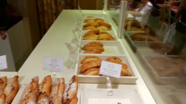 Cafes in Vilnius. Кафе в Вильнюсе. смотреть онлайн