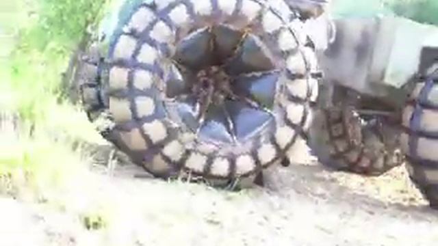 Вездеход на пневматиках сверхнизкого давления. смотреть онлайн