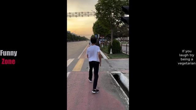 Попробуй не засмеяться №28 - Лучшие Приколы 2024. #шоу #shorts #ютубшортс #смех #приколы #мемы #мем смотреть онлайн