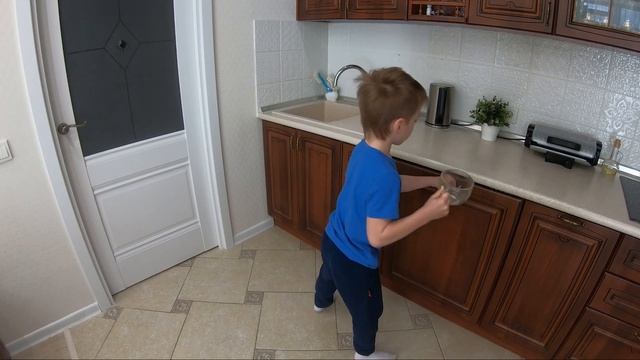 Новая машина Ferrari!!! Тест Драйв Тачки Электромобиль смотреть онлайн