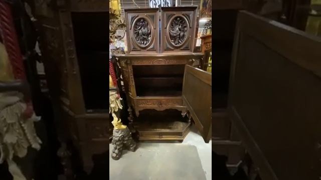 Винтажный шкаф в стиле ренессанс смотреть онлайн