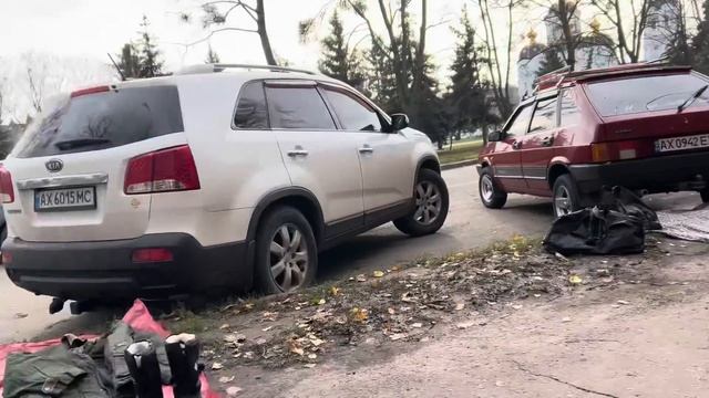 ХАРЬКОВ 11.11.23 ЛЮДИ ПРОДАЮТ ПОСЛЕДНЕЕ… смотреть онлайн