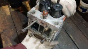 Трактор т 25 гбц и гильзы притирка (2024)