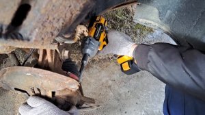 Замена правой передней ступицы на Mazda CX-5 своими руками