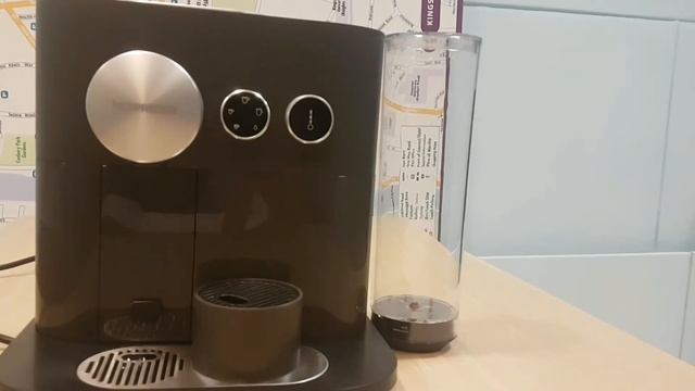 Nespresso Expert by Magimix смотреть онлайн