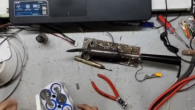 сборка аккумулятора lifepo4 точечной сваркой смотреть онлайн