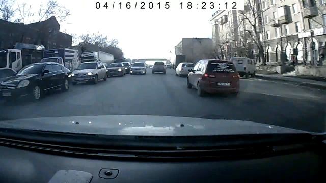 16.04.2015 ул.Фабричная, Новосибирск, встречники смотреть онлайн