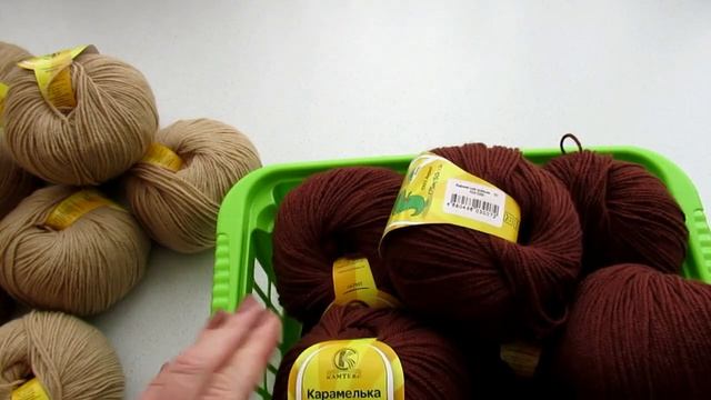 Из архива 2021. Мои запасы пряжи. Часть 6. _Карамелька_ (акрил) смотреть онлайн