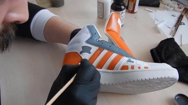BB-8 покраска кроссовок красками Angelus и Leather Studio. Custom BB-8 Adidas Hoops 2.0 Mid