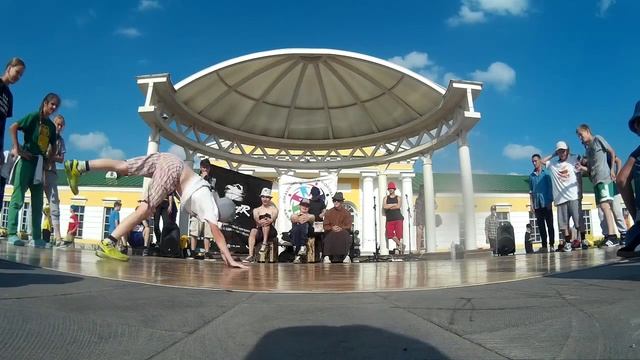 Hudobanda vs. Антоха Шпрот Марс | "Time to dance" г.Ижевск смотреть онлайн