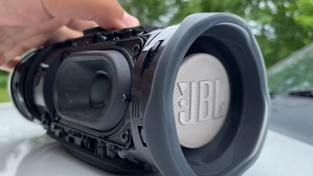 JBL Charge 4 TT LFM 70% смотреть онлайн