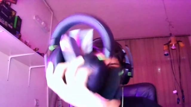 UNBOXING RAZER HEADPHONE BALACK SHARK v2 X смотреть онлайн