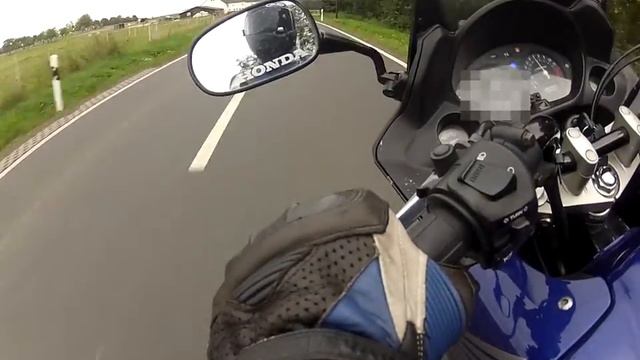 First try | GoPro HD Hero 2 | Honda CBF 600 смотреть онлайн