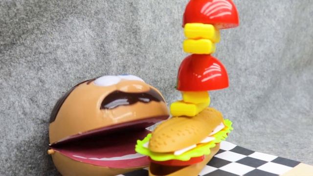 Sandwich Runner. Cardboard Game. DIY смотреть онлайн