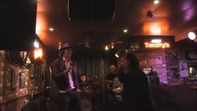 DANNY B GETS HIS MOJO WORKING AT TIMOTHY'S PUB смотреть онлайн