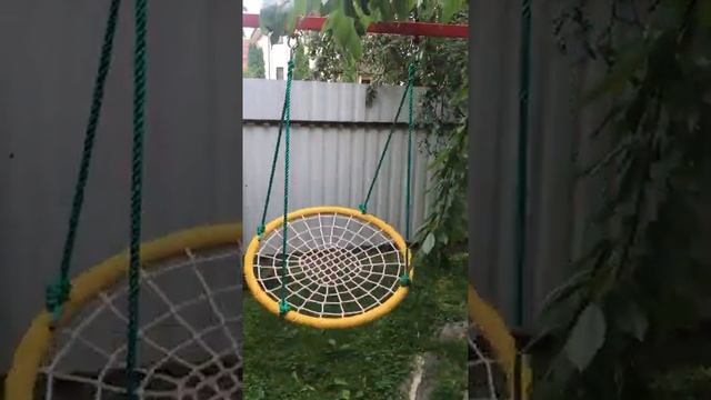 Качели-гнездо смотреть онлайн