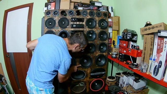 Эстрадный мидбас (20 см) URAL (Урал) AS-PT200 PATRIOT MIDBASS в 2-х и 3-х полоске. смотреть онлайн