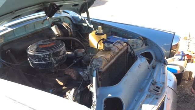 Заводим ГАЗ 21 после зимы смотреть онлайн