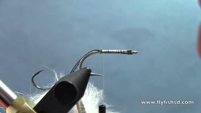 Fly Tying with Hans- Skullp-Zilla Streamer смотреть онлайн