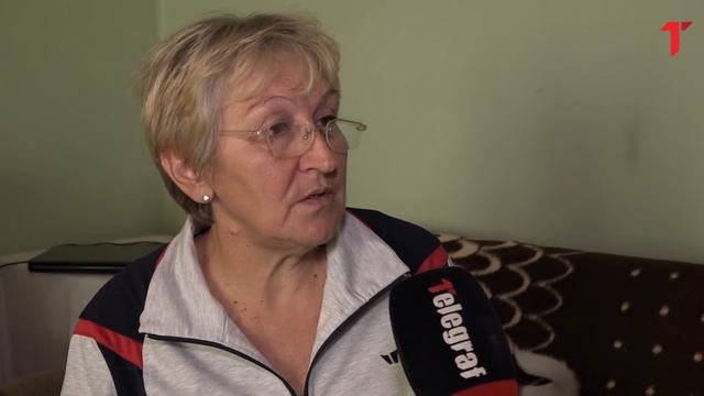 Telegraf u kući Milana Pavkova, gde vozi traktor i hrani stoku смотреть онлайн